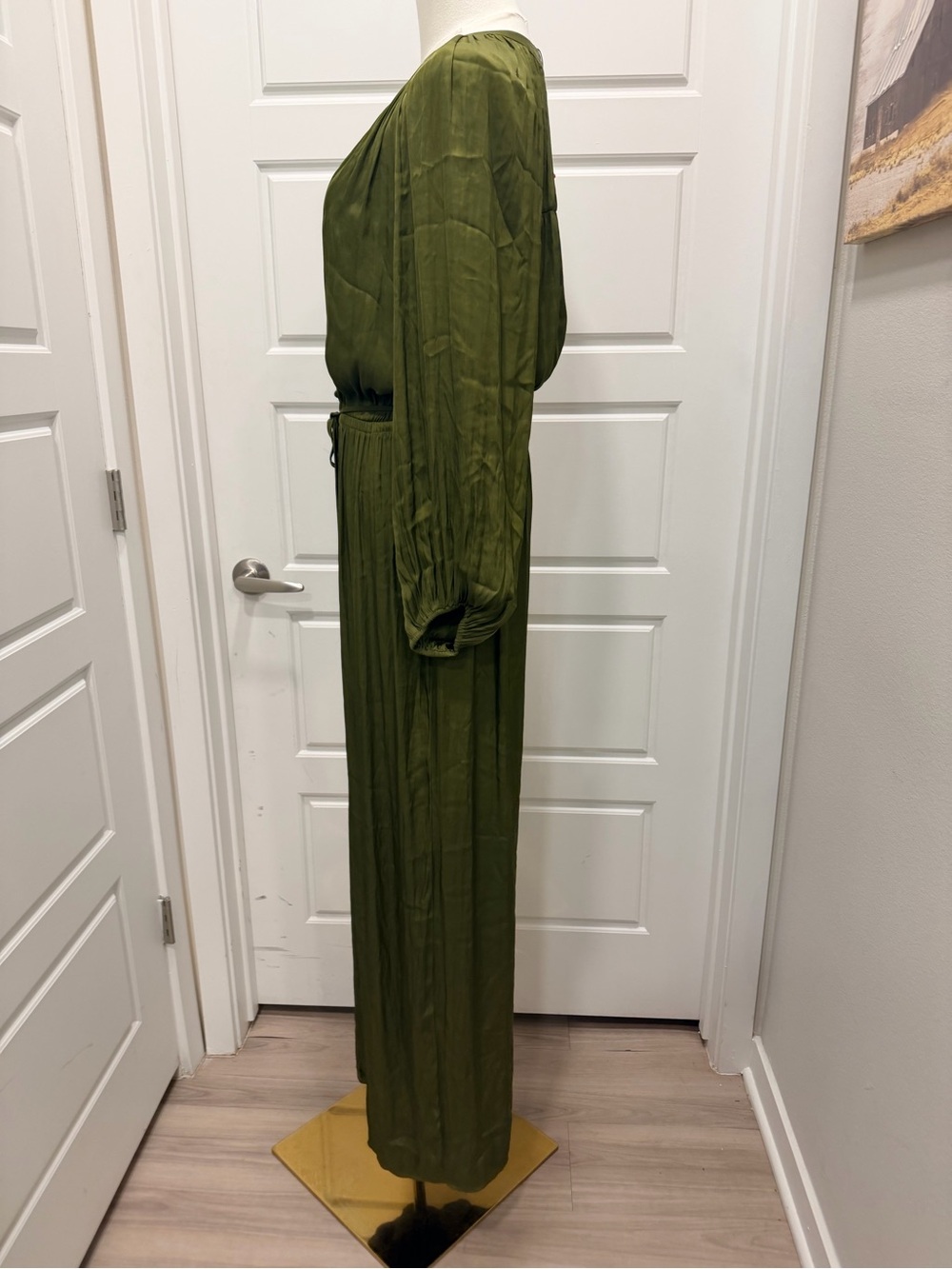 🔥Zara Olive Green Long-Sleeve V-Neck Wide-Leg Jumpsuit NWT - Picture 7 of 8